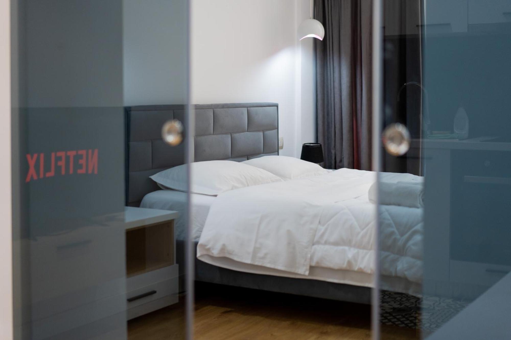 Cosy Urban Central Apartment تيرانا المظهر الخارجي الصورة